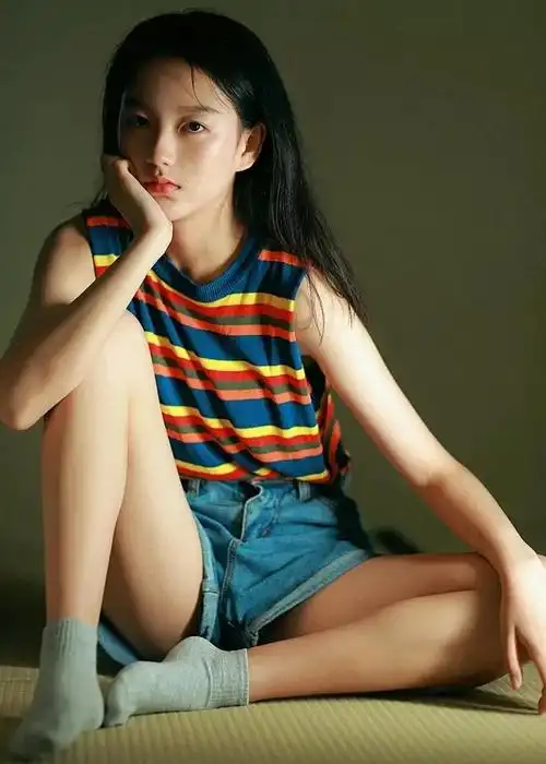 经典电影大片《风之谷的旧稿》动画修复版海报